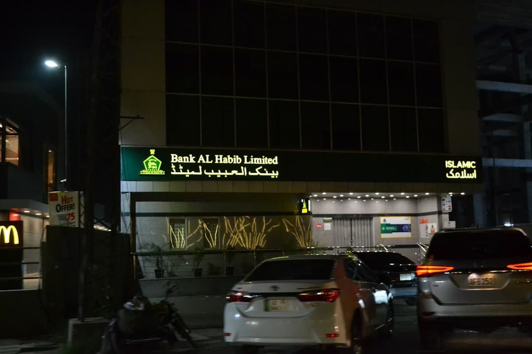 Photo Lasik Clinic